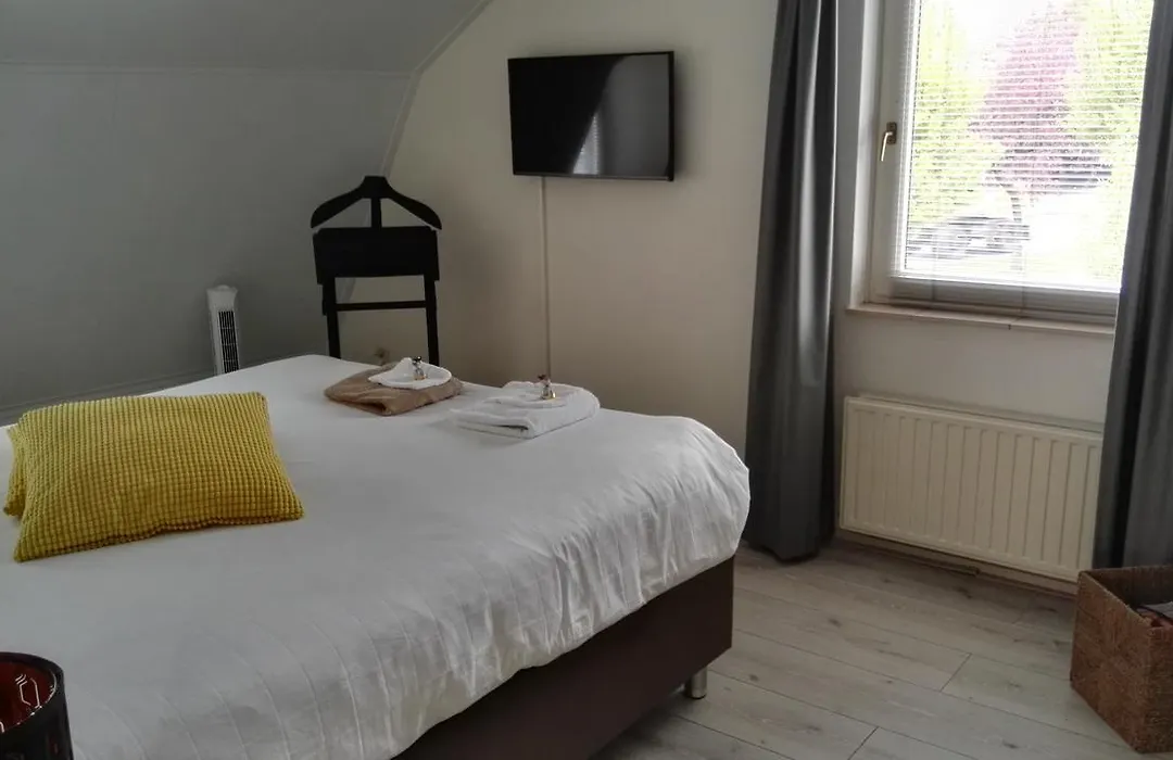 Halte 46 Weert-1
